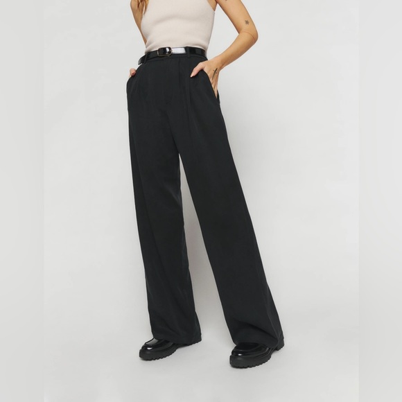 *Reformation Mason pants, never worn! - Picture 1 of 6